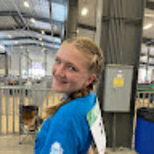 Meet your Posher, Adelle